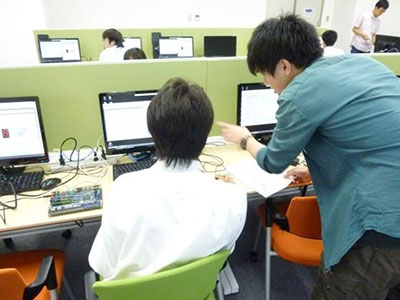 大学体験授業～科学・技術の面白さを体験しよう～